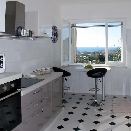 A Due Passi Dal Mare 120s Apartamento Chiavari